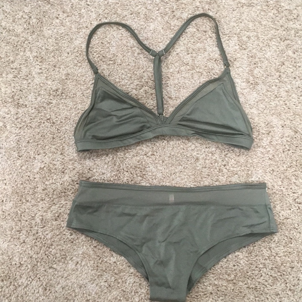 Victoria’s Secret PINK Set